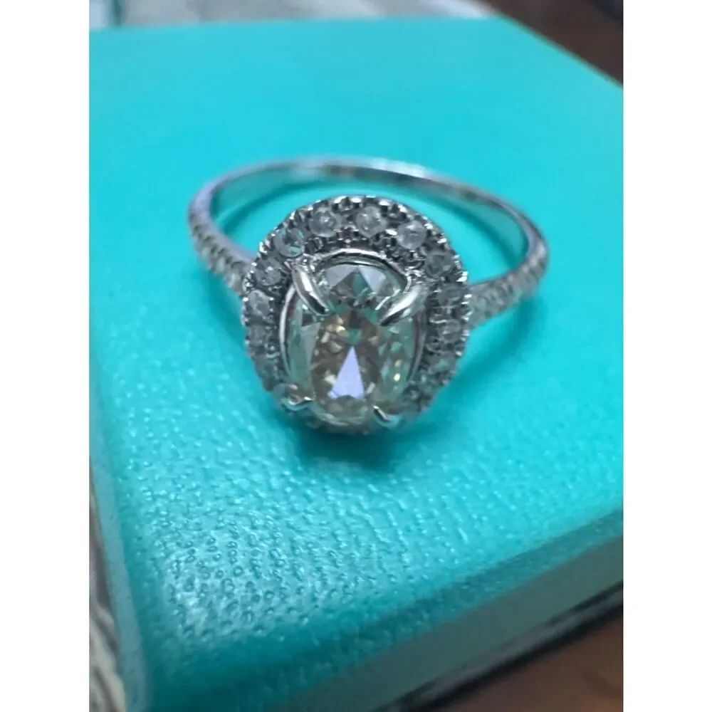 Wow! 1.02ctw Diamond 14K Solid White Gold Cocktail Engagement Ring